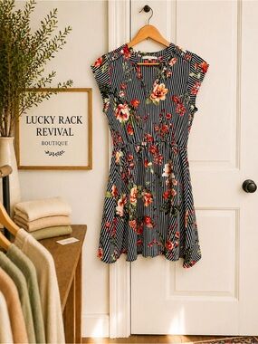 Sweet Rain Black & Red Floral Stripe Mini Dress | Size M